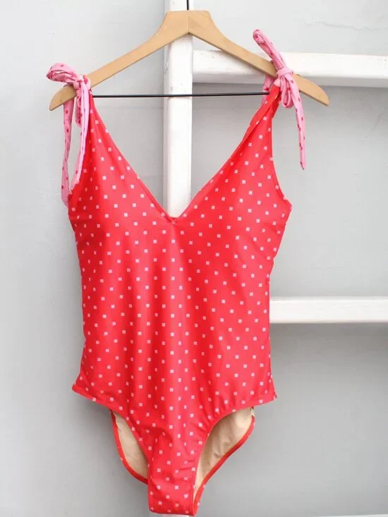 Summersalt The Tie Backflip Square Dot Hibiscus & Flamingo One Piece Swimsuit 10 - Picture 2 of 8
